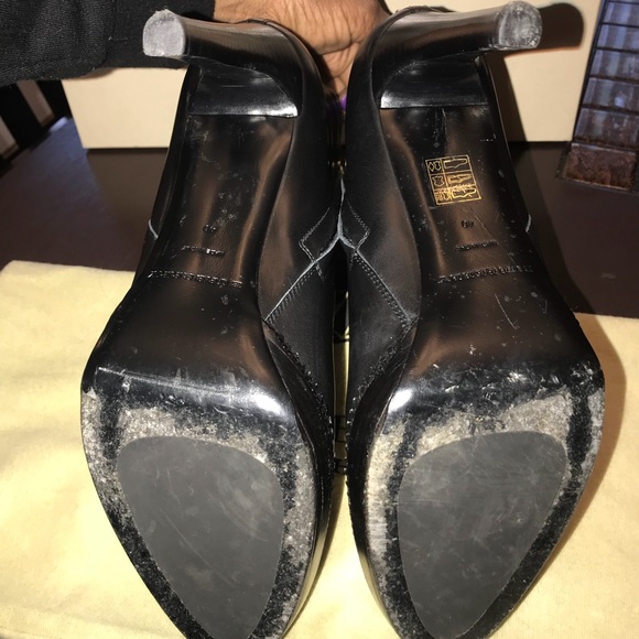 Authentic Burberry ankle boots - Picture 3 of 5